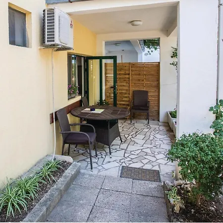 Apartament One-bedroom In Klek