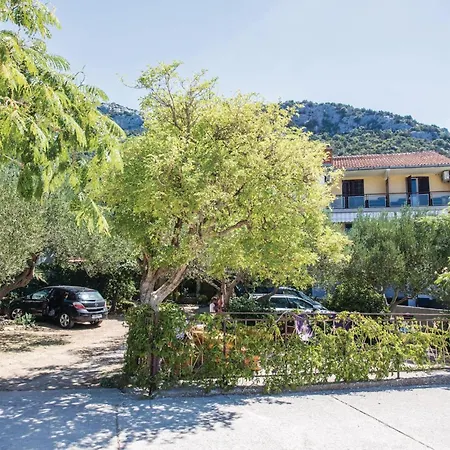 One-bedroom In * Klek