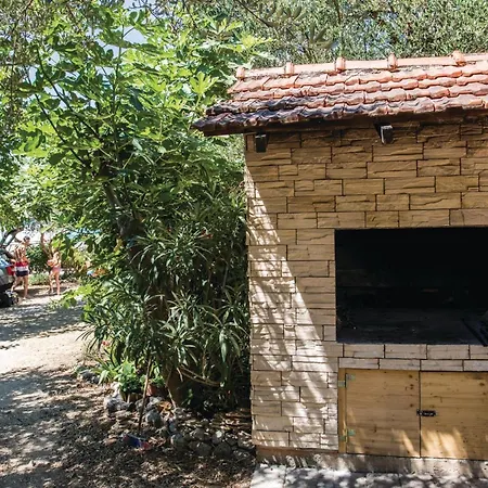 One-bedroom In *