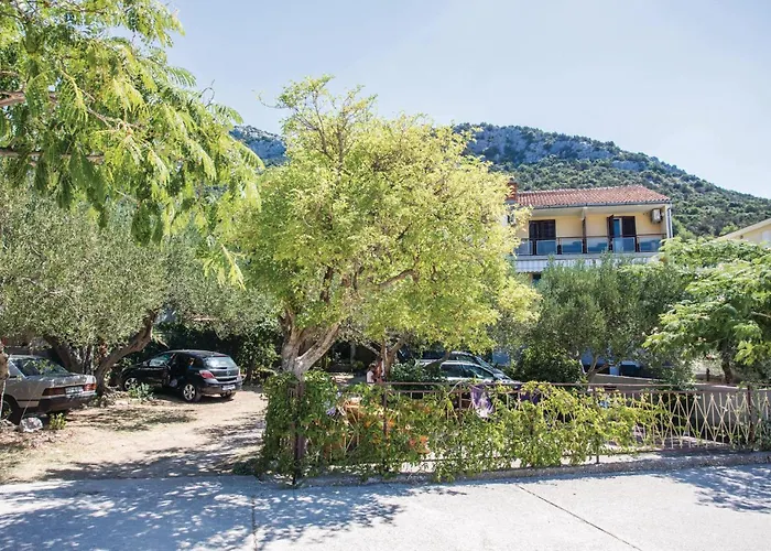 One-bedroom In * קלק